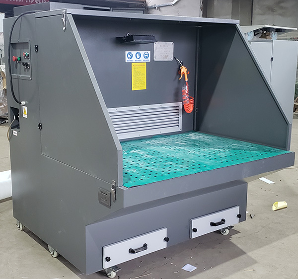 車間打磨粉塵處理，好用的打磨工作臺-車間使用必備利器